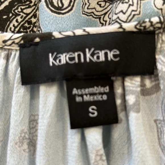 Karen Kane top size small - Picture 7 of 8